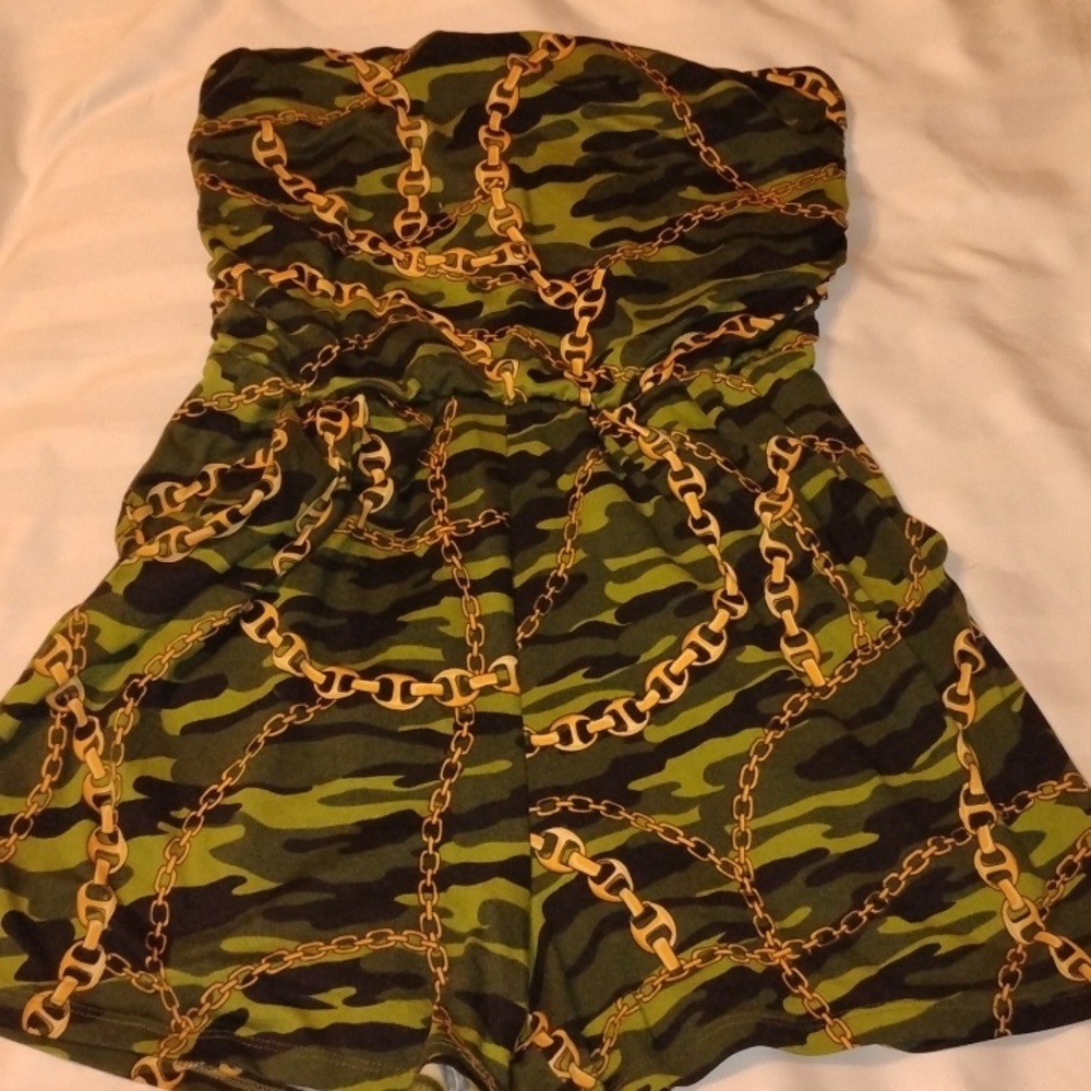 Absolutely 💕 It Woman's Chain Print Strapless Romper Shorts, Size: 1X